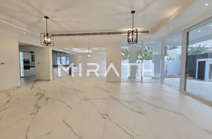 فيلا - 6 غرف نوم - 7 حمامات للايجار في فلل جميرا 3 - جميرا 3 - جميرا - دبي