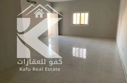 Apartment - 2 Bedrooms - 3 Bathrooms for rent in Al Jurf Industrial 3 - Al Jurf Industrial - Ajman