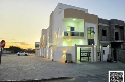 تاون هاوس - 4 غرف نوم - 6 حمامات للبيع في الحليو 2 - الحليو - عجمان