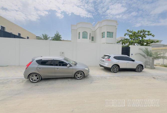 81529000 - الصورة الرئيسية للعقار