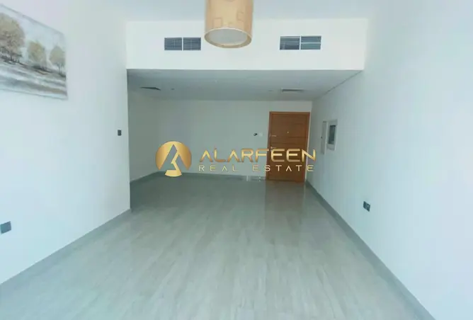 156895848 - Property Image 2