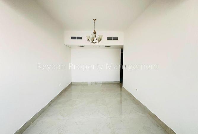 Spacious 2 Bedroom | All Amenities | Nad Al Hamar photo 3