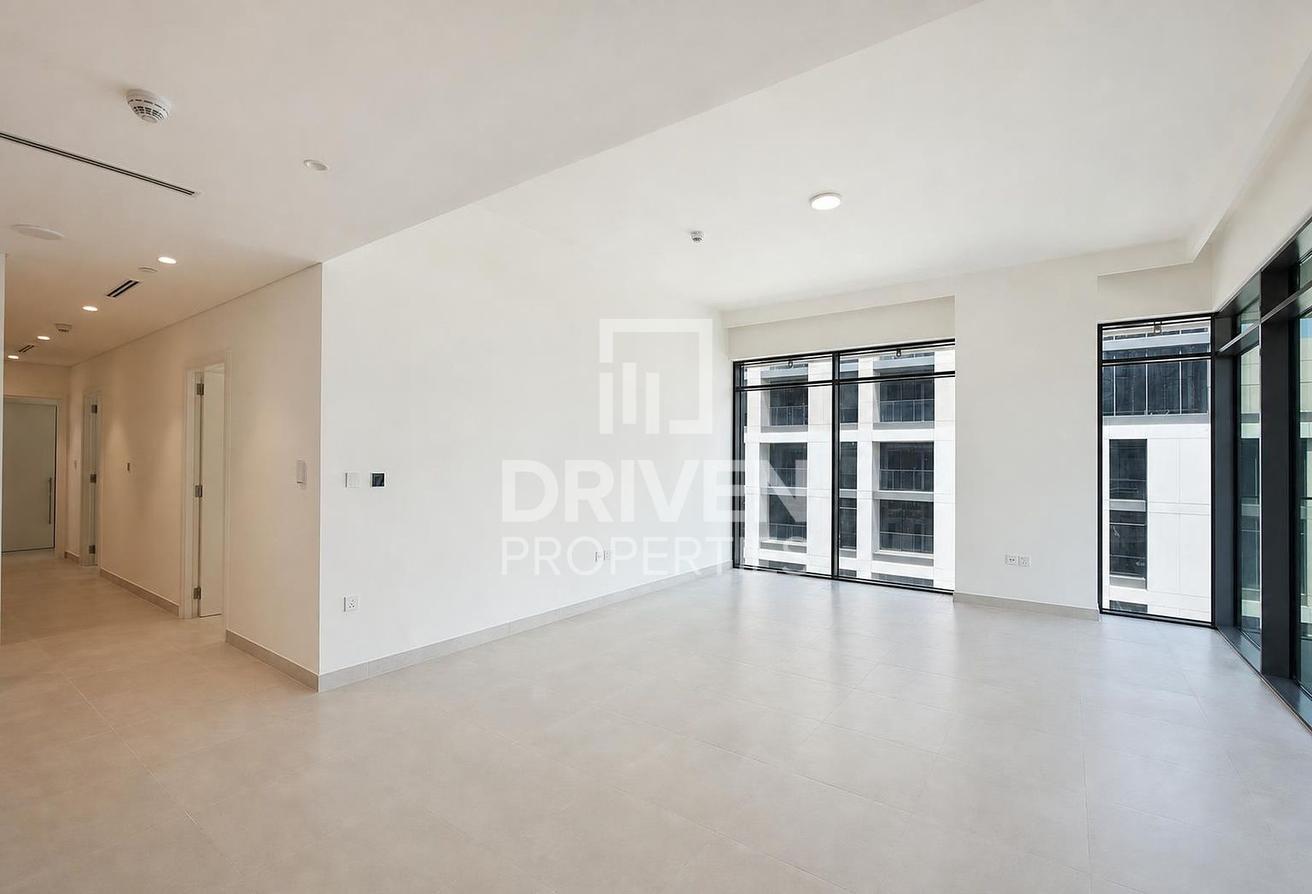 Modern Layout | Great Amenities | Prime Location photo 4