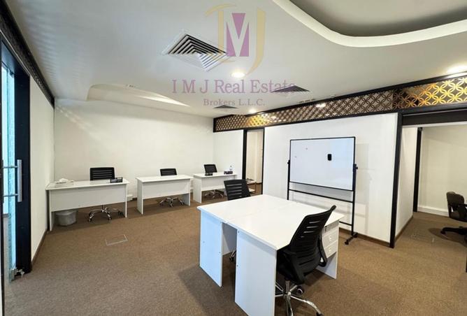 76965806 - Property Main Image