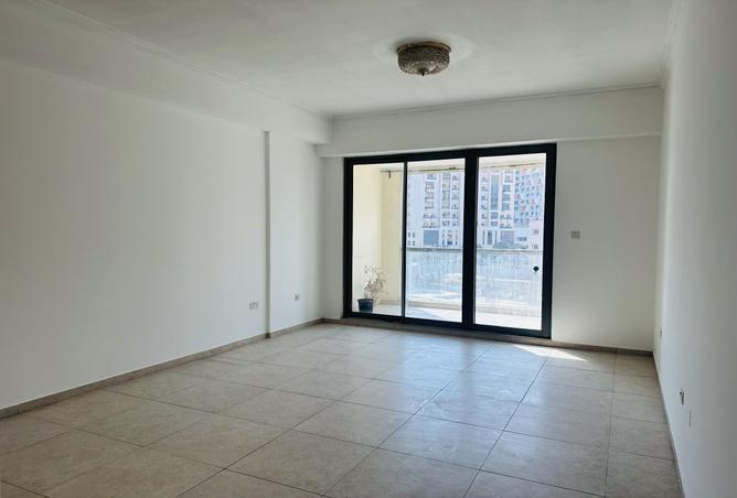 81928100 - صورة العقار 2