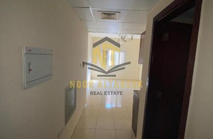 Apartment - Studio - 1 for rent in Muweileh Community - Muwaileh Commercial - Sharjah