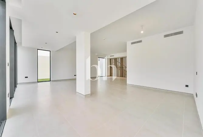 110045429 - Property Image 3