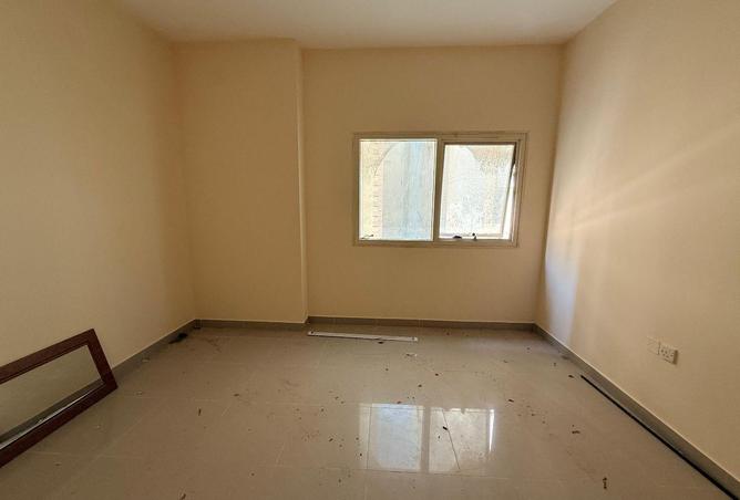 76005989 - Property Main Image