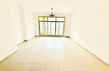 Apartment - 2 Bedrooms - 2 Bathrooms for rent in New Al Taawun Road - Al Taawun - Sharjah