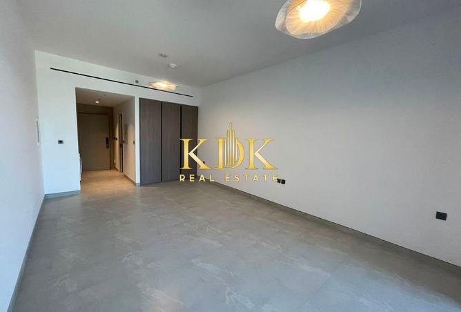 135628401 - Property Main Image