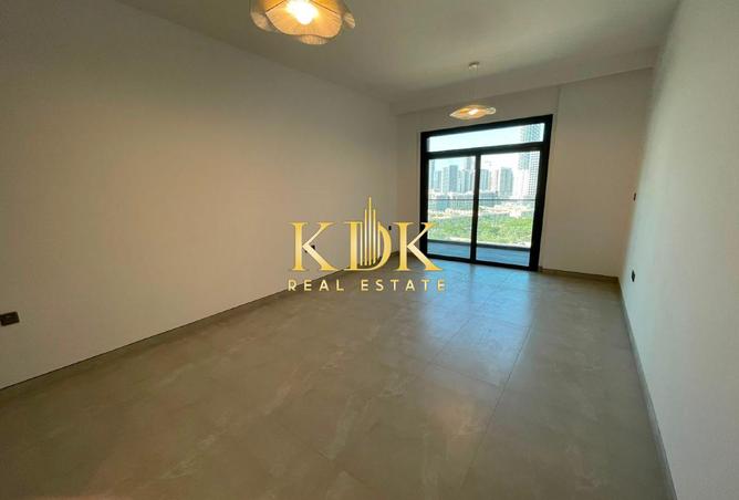 135628401 - Property Image 2