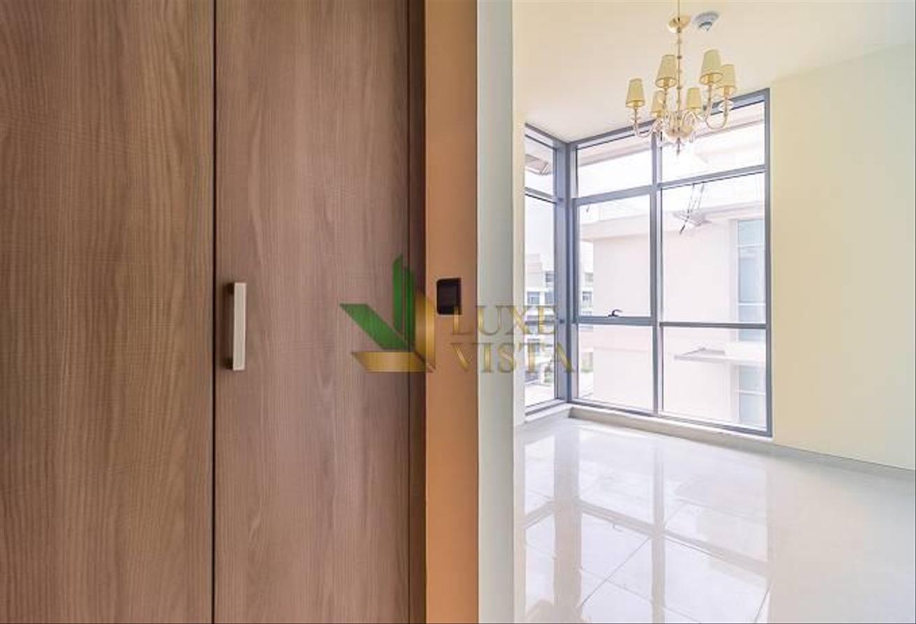 Spacious Layout | 2BR+Maids | Vacant photo 14