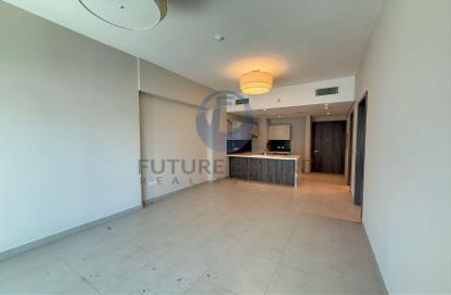 Apartment - 1 - 2 for rent in SOL Avenue - Business Bay - Dubai