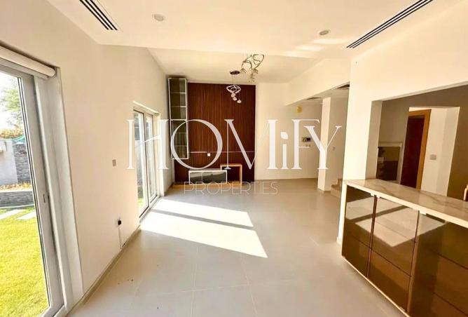 121995996 - Property Image 3