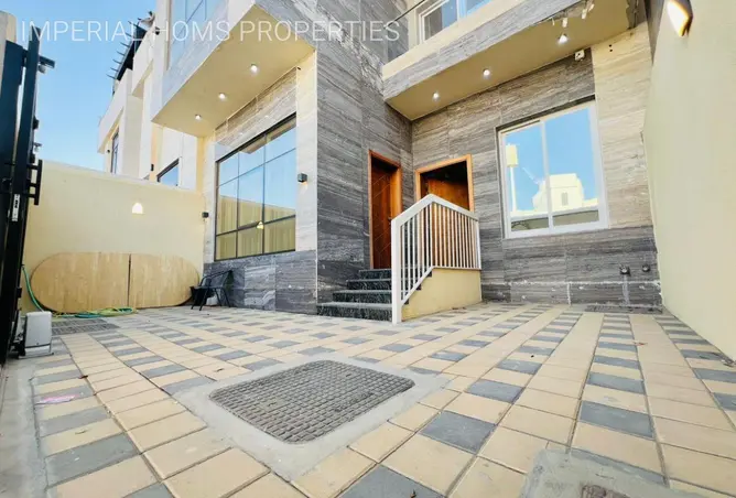 97401142 - Property Image 2