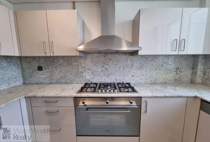 154594901 - Property Image 3