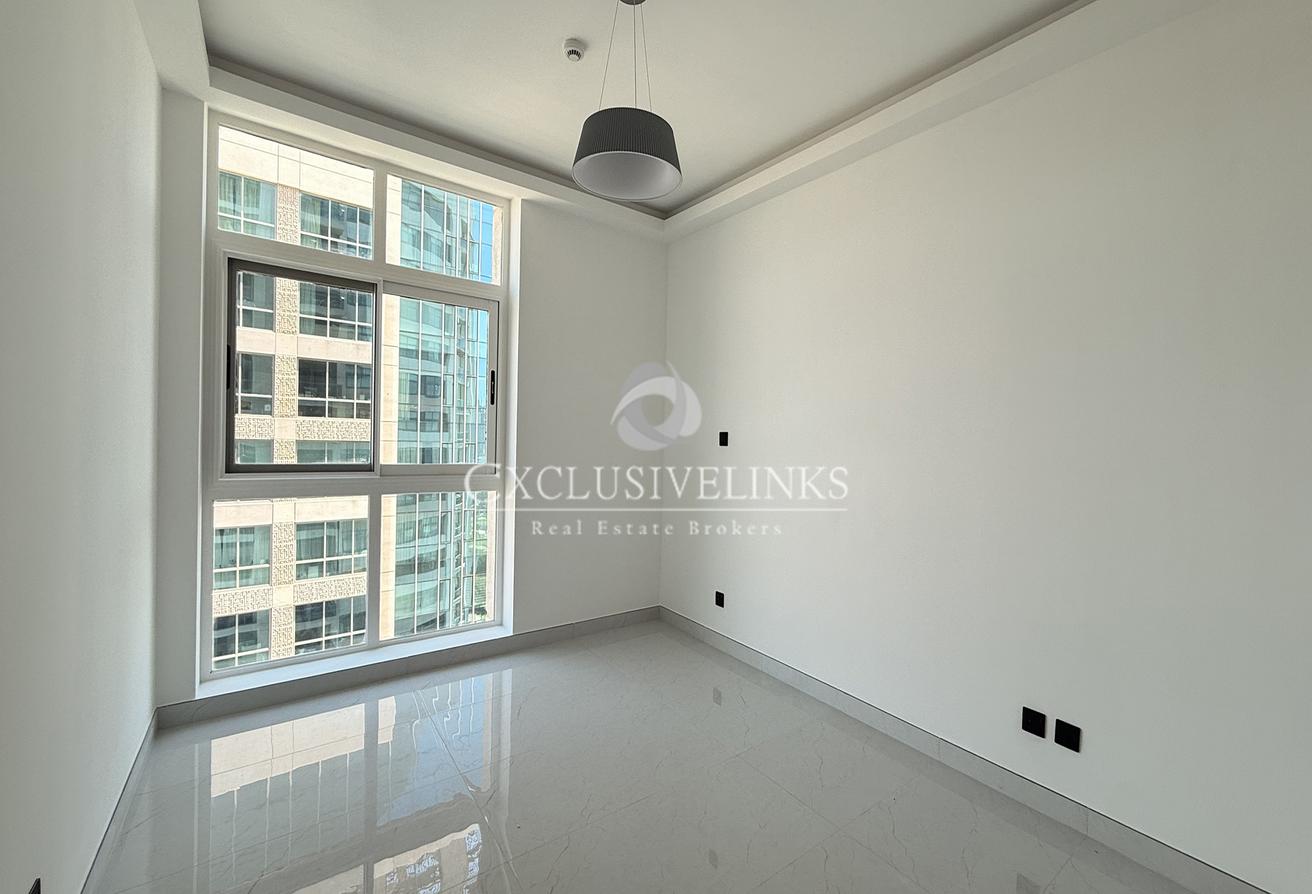 Golf & Canal Views | High Floor | Upgraded photo 9