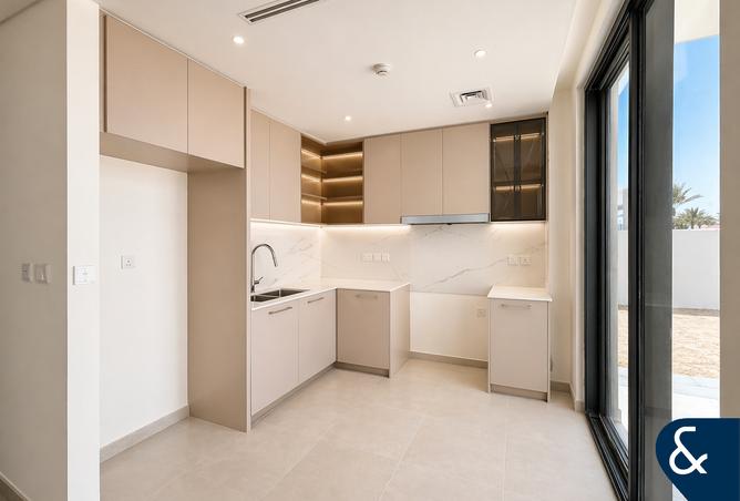 126573248 - Property Image 3