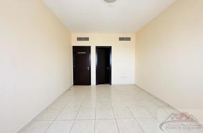 Apartment - 1 Bedroom - 2 Bathrooms for rent in Al Nahda Residential Complex - Al Nahda - Sharjah Apartment - 1 Bedroom - 2 Bathrooms for rent in Al Nahda Residential Complex - Al Nahda - Sharjah