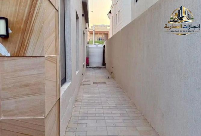 112303067 - Property Image 3