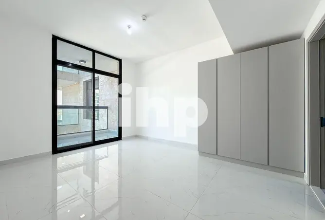 83657854 - Property Image 3