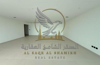 Apartment - 3 Bedrooms - 5 Bathrooms for sale in Al Mamzar - Al Mamzar - Sharjah - Sharjah Apartment - 3 Bedrooms - 5 Bathrooms for sale in Al Mamzar - Al Mamzar - Sharjah - Sharjah
