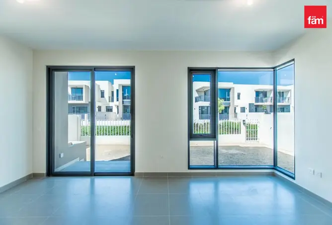 145512128 - Property Image 3