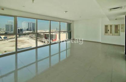 Apartment - 1 Bedroom - 1 Bathroom for rent in RAK Tower - Marina Square - Al Reem Island - Abu Dhabi