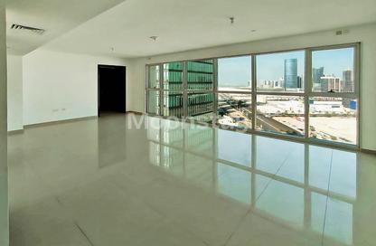 Apartment - 1 Bedroom - 1 Bathroom for rent in RAK Tower - Marina Square - Al Reem Island - Abu Dhabi