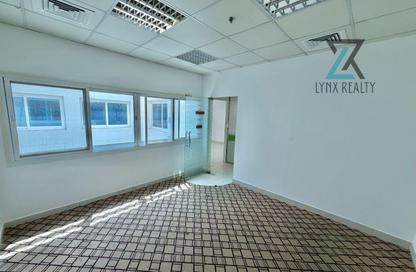 Office Space - Studio - 1 Bathroom for rent in Al Faris Mall - Al Quoz 1 - Al Quoz - Dubai