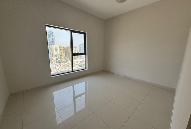 76183149 - Property Image 3