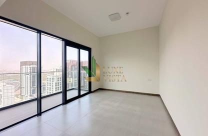 Apartment - 2 - 3 for rent in SOL Bay - Business Bay - Dubai