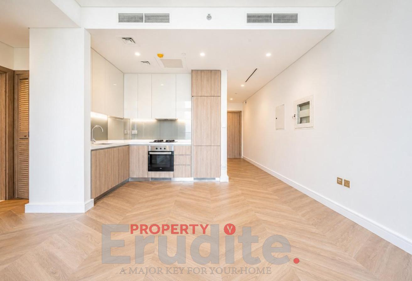 High Floor / Canal view / Ready to move in photo 10