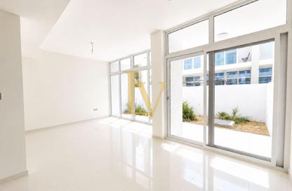 Townhouse - 3 - 3 for sale in Vardon - Damac Hills 2 - Dubai Townhouse - 3 - 3 for sale in Vardon - Damac Hills 2 - Dubai