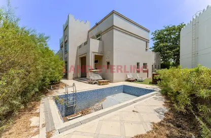 Villa - 4 Bedrooms - 5 Bathrooms for sale in Entertainment Foyer - Mediterranean Clusters - Jumeirah Islands - Dubai