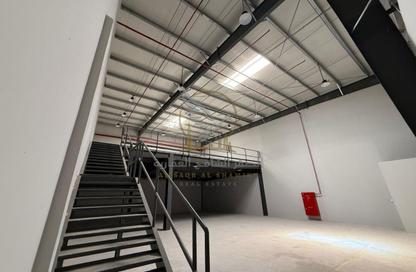 Warehouse - Studio - 1 Bathroom for rent in Al Sajaa S - Al Sajaa - Sharjah