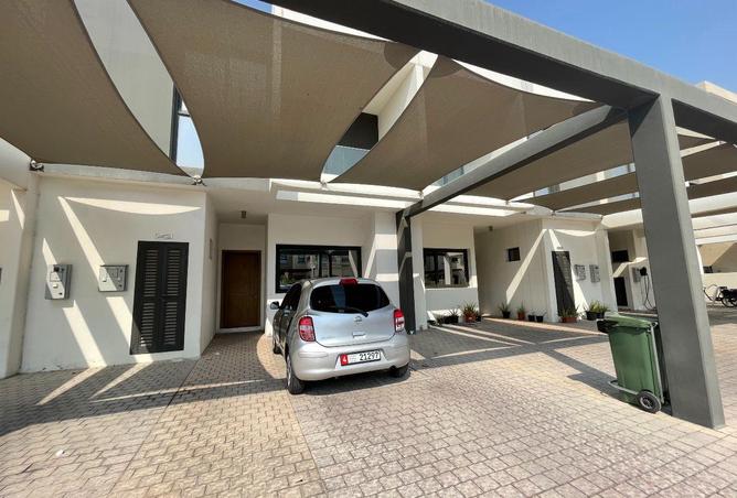 64032151 - Property Main Image