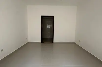 Apartment - 1 Bathroom for rent in Al Rimal NAF145 - Naif - Deira - Dubai