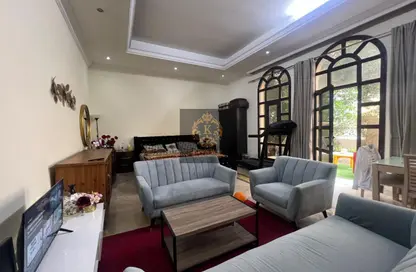 فيلا - 1 حمام للايجار في مدينة محمد بن زايد - أبوظبي