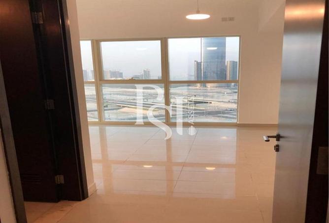 71466095 - صورة العقار 3