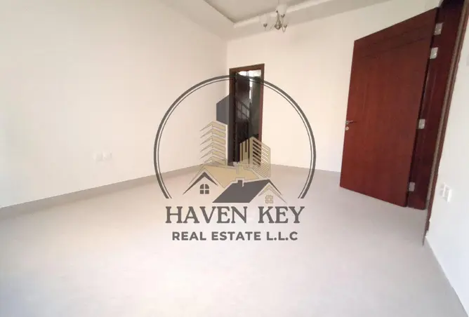 142381390 - Property Image 2