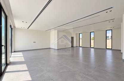 Villa - 4 - 6 for rent in Nad Al Sheba Villas - Nad Al Sheba 3 - Nad Al Sheba - Dubai