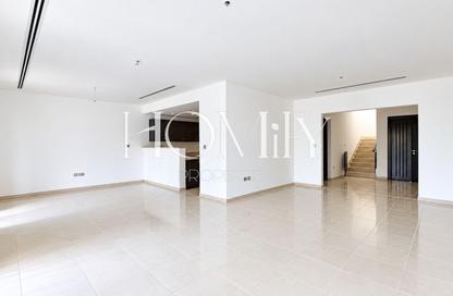 Townhouse - 3 - 4 for rent in Block K - District 12 - Jumeirah Village Circle - Dubai