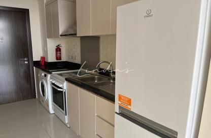 Apartment - Studio - 1 for rent in Carson C - Carson - Damac Hills - Dubai