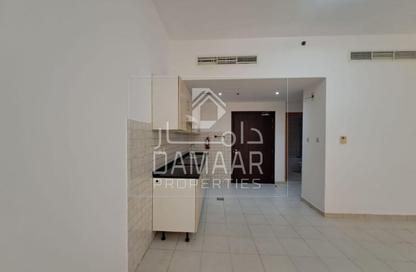 Apartment - Studio - 1 Bathroom for rent in Al Mankhool - Bur Dubai - Dubai