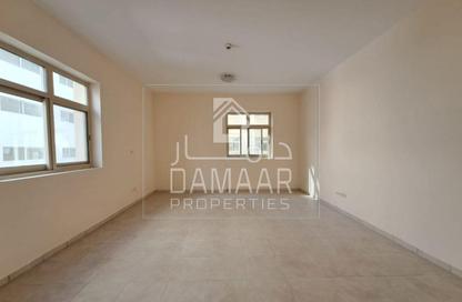 Apartment - Studio - 1 Bathroom for rent in Al Mankhool - Bur Dubai - Dubai