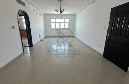 Apartment - 2 Bedrooms - 2 Bathrooms for rent in Al Khan Corniche - Al Khan - Sharjah