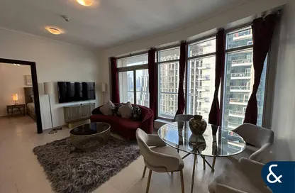 شقة - غرفة نوم - 1 حمام للايجار في C برج فيوز - برج فيوز - وسط مدينة دبي - دبي