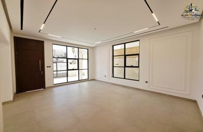 Villa - 5 - 7 for rent in Al Zaheya Gardens - Al Zahya - Ajman