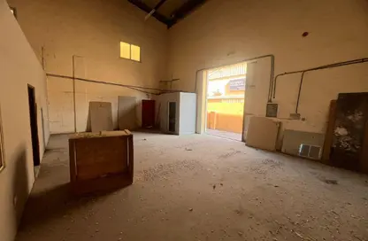Warehouse - Studio - 1 Bathroom for rent in Industrial Area 11 - Sharjah Industrial Area - Sharjah